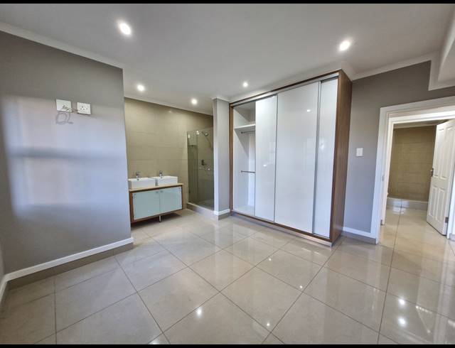 2 BEDROOM APARTMENT BLOCK TO LET IN MUSGRAVE